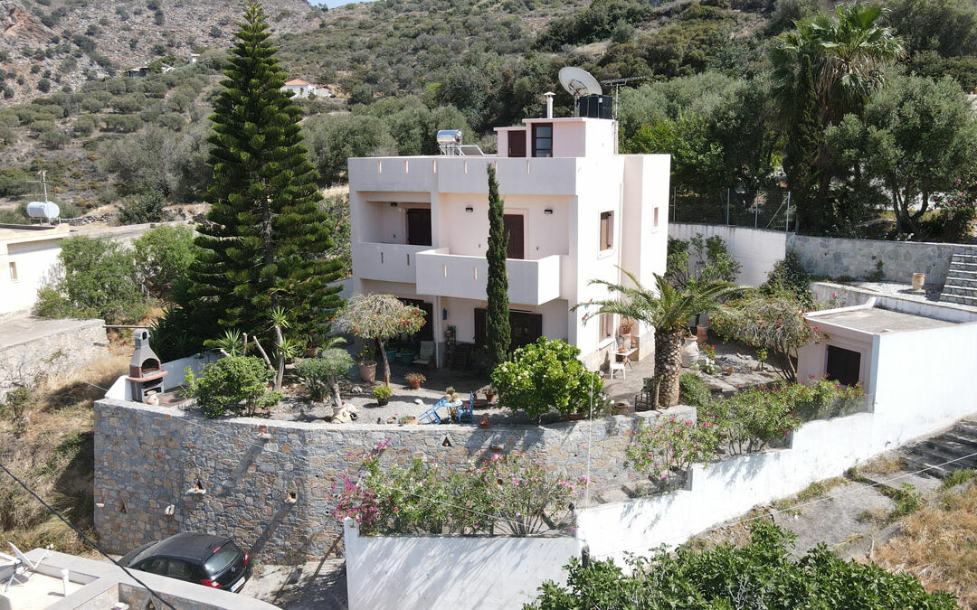 Lovely house with panoramic views