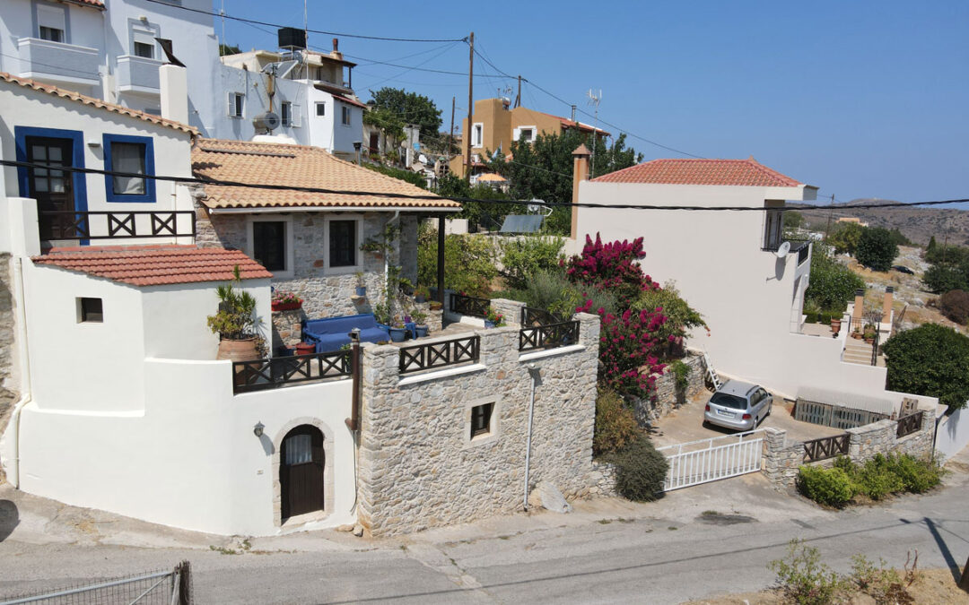 Stone-built house Under Offer